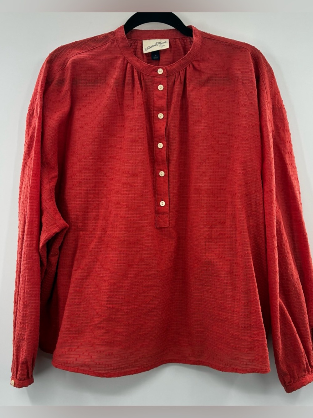3For$20 Universal Threads  Red Long-Sleeve Textured Blouse size: M